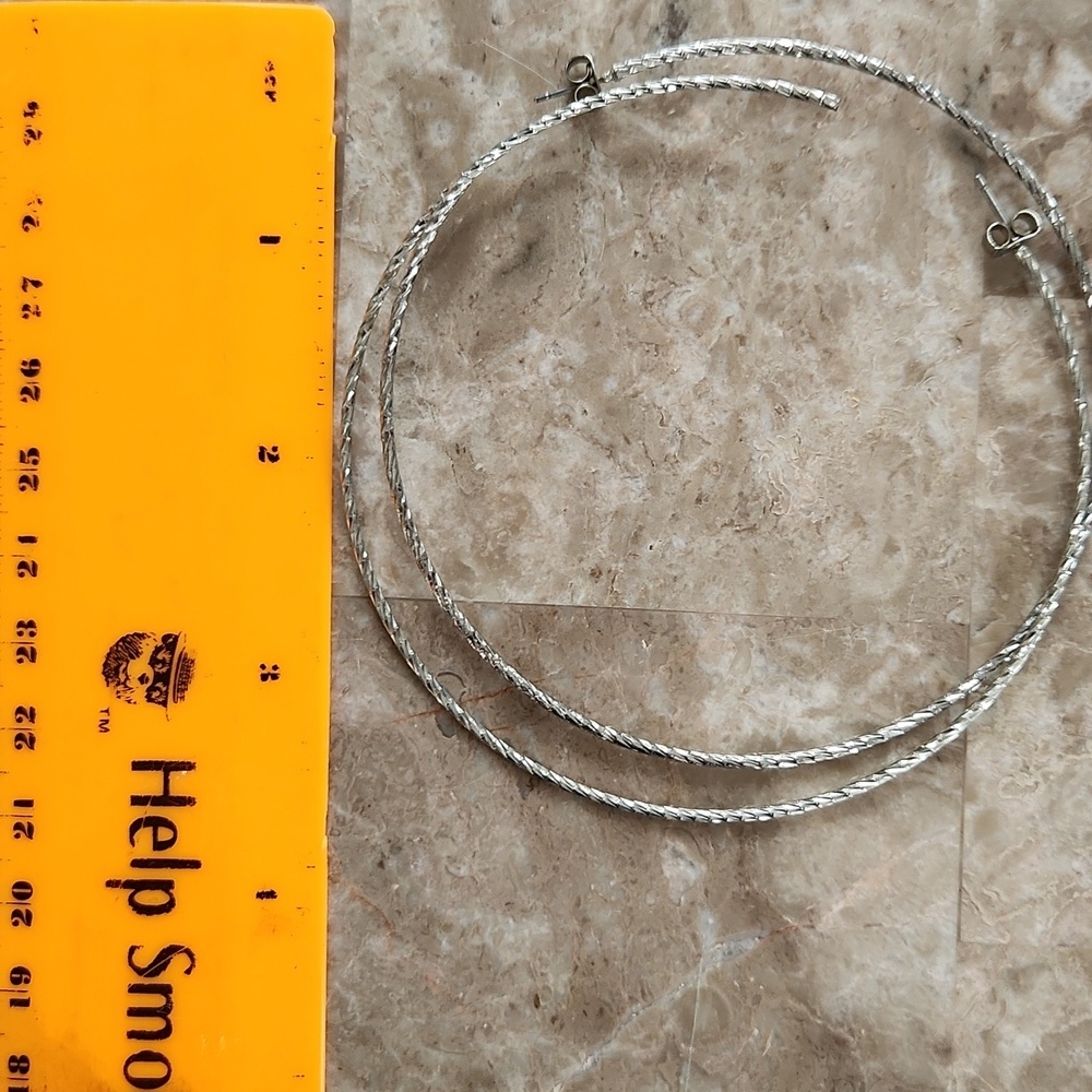 Elegant Gold and Silver Hoop Earrings Set - Picture 6 of 6